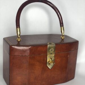 Vintage Saks Fifth Avenue Box Leather Purse Made In Italy-RARE